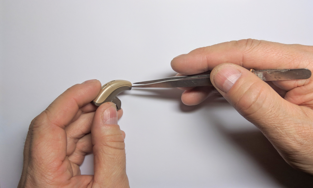 Warning Signs It’s Time for Hearing Aid Repair Near Springfield, VA